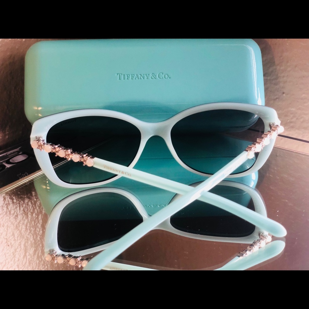 Tiffany’s sunglasses
